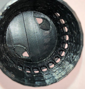 3D Pellet and Frozen Cube Feeder